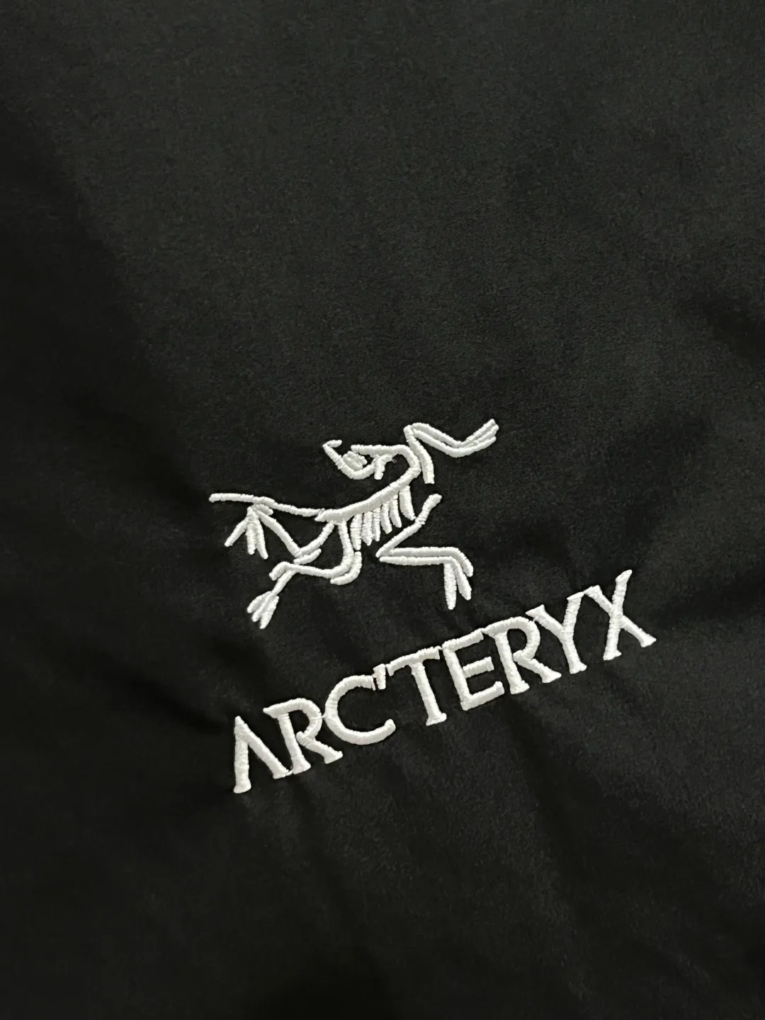 ARCTERYX 2026 New Arrival🧊 ，Original Premium Breathable ， ， ， Quality。 ， Sizes：M～3XL H 2025New Arrival